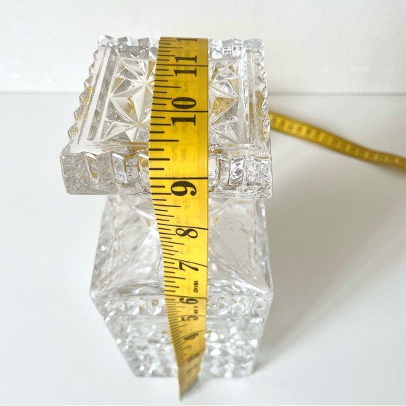 Vintage GDR Heavy Crystal Whisky Decanter Lausitzer Glas Karaffe, 9” - Picture 4 of 7